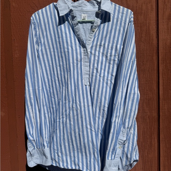 GAP Light Blue and White Pinstripe Shirt - Picture 6 of 10
